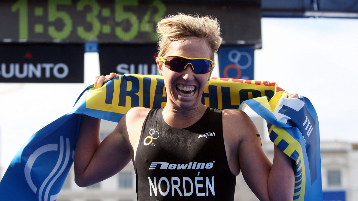 Szwedka Lisa Norden triumfowała w Hamburgu w czwartej rundzie mistrzostw świata w triathlonie. Druga była Australijka Emma Moffatt, która prowadzi w klasyfikacji generalnej, a trzecia Irlandka Aileen Morrison.