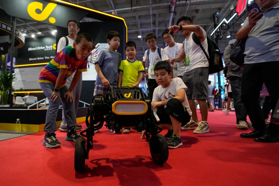 Svetska robotska konferencija u Pekingu