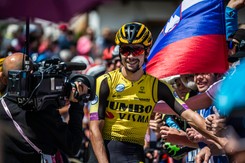 Primoz Roglic pierwszym Słoweńcem w historii ze 'Złotym Rowerem'