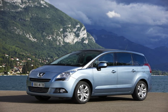 Peugeot ujawnił ceny modelu 5008 w Polsce (wideo)