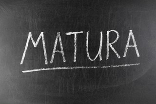 Przerwane matury 2024. Pożar w liceum wymusił ewakuację uczniów i nauczycieli