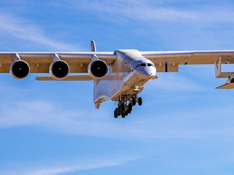 Silniki Stratolaunch Roc. 