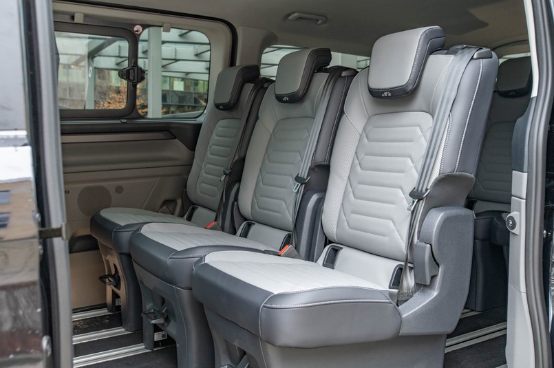 Ford E-Tourneo Custom