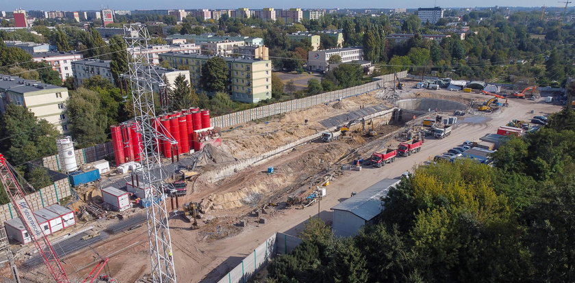 Co się dzieje na największej budowie w Łodzi? Tak powstaje wielka dziura