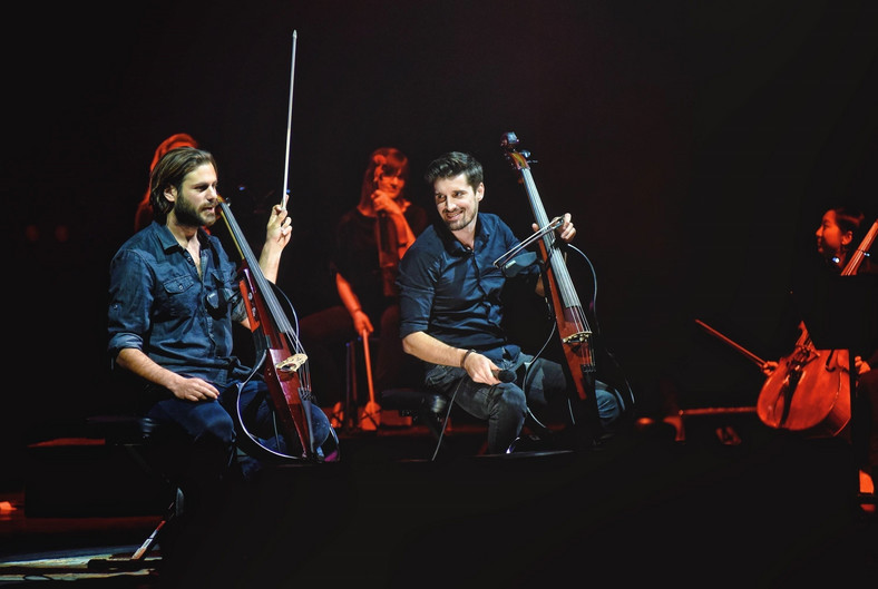 2Cellos podczas koncertu