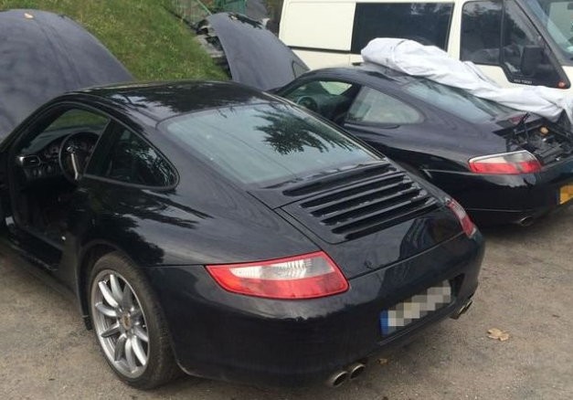 Odzyskane przez policję porsche, fot. policja.pl