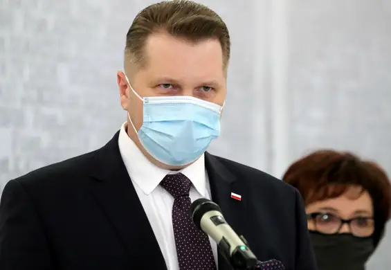 Minister Czarnek zapowiedział walkę z otyłością u dzieci. Zacznie od dziewczynek