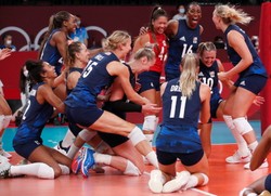 Tokio 2020. Amerykańskie siatkarki pierwszymi finalistkami