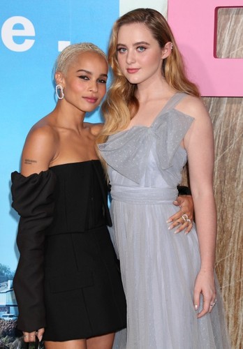 Zoe Kravitz i Kathryn Newton