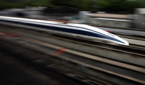 Japoński MLX01 Maglev. Pociąg na poduszce magnetycznej Shinkansen jest posiadaczem światowego rekordu prędkości wynoszącego 581,6 km/h.