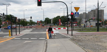 Na Ruczaju z chodnika zrobili ulicę