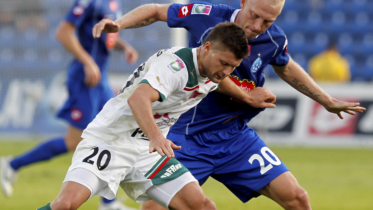 Ruch Chorzów przegrał 0:1 (0:0) ze Śląskiem Wrocław w meczu trzeciej kolejki T-Mobile Ekstraklasy. Zwycięską bramkę strzelił w końcówce spotkania Cristian Omar Diaz.