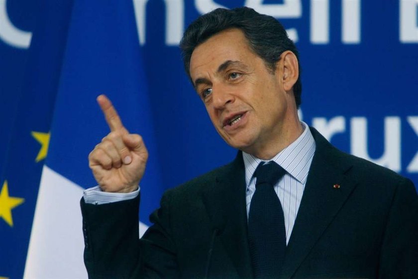 Sarkozy odchodzi!