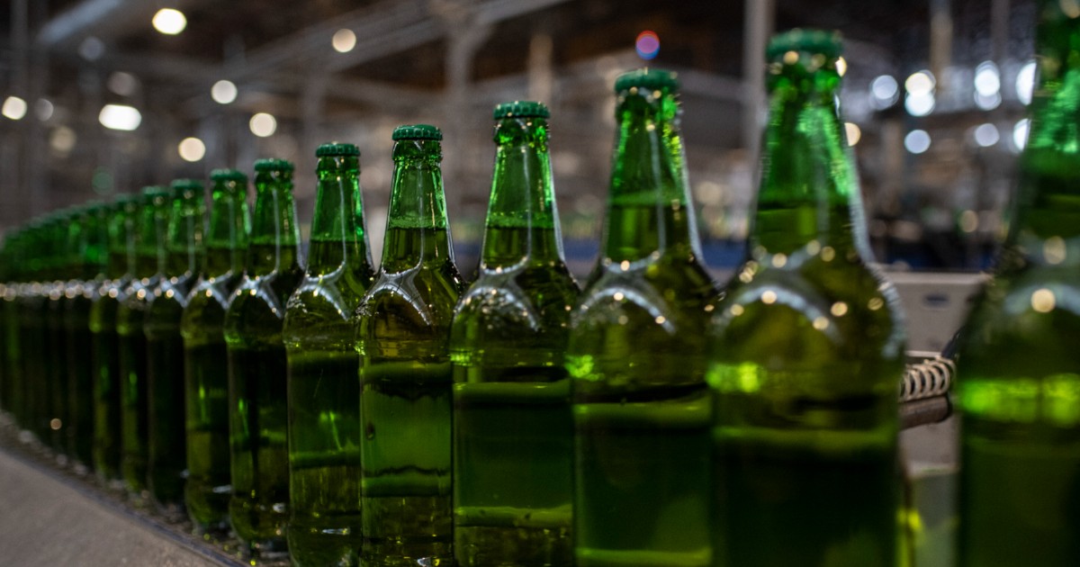 Nigerians spend over $1bn on beer in 9 months as brewers hit record sales