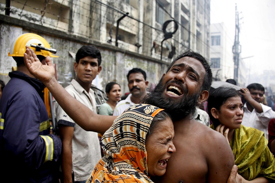 BANGLADESH FIRE SLUM AAH918