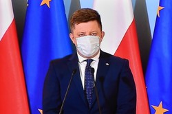 Ruszają zapisy na szczepienia przeciw Covid-19. Dworczyk: Rozpoczną się 15 stycznia