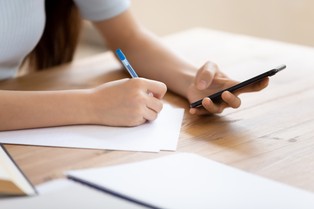 Ważna zmiana na egzaminie ósmoklasisty. To element większych zmian w oświacie. Czy zacznie się już w roku szkolnym 2025/2026?