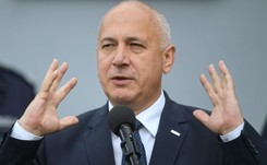 Brudziński chce, aby Polska odstąpiła od paktu migracyjnego ONZ. 'Będę to rekomendował premierowi'