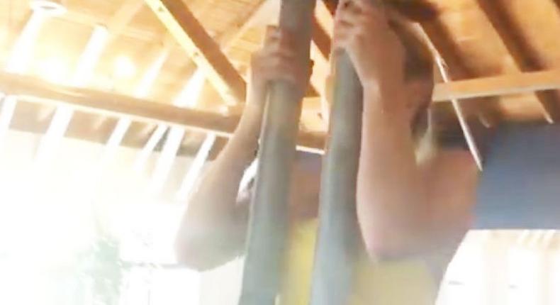 Marvel at Brie Larson's Extra-Tough Pullup Move