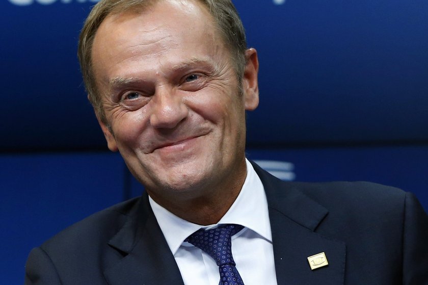 Tusk i Bieńkowska nie zapłacą podatku dochodowego