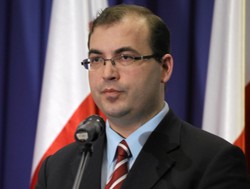 Drogie auta biskupów? Poseł PiS: Nie popadajmy w paranoję