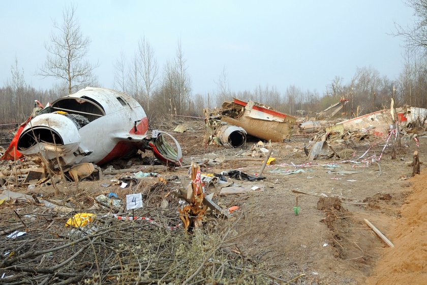 Wrak prezydenckiego Tu-154 w Smoleńsku.