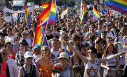 Nowoczesna złożyła skargę do KRRiT ws. programu "Studio Polska" dot. Parady Równości