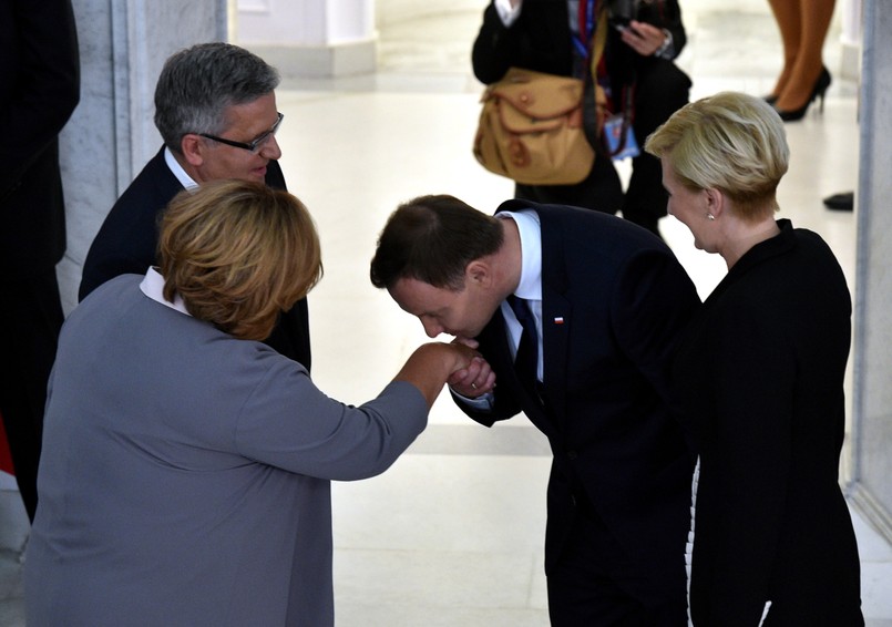 Andrzej Duda i Agata Kornhauser-Duda oraz Bronisław Komorowski i Anna Komorowska