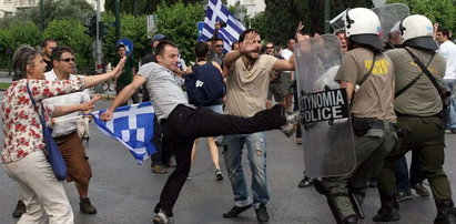 Rewolta w Grecji! Starcia z policją! Szturm na parlament!