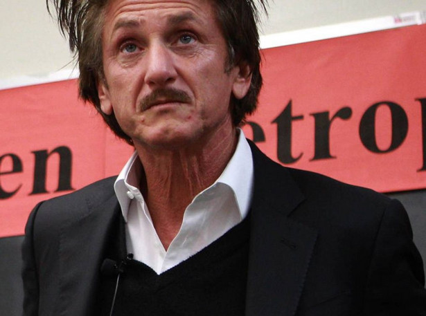 Stara miłość nie rdzewieje. Sean Penn spotyka się z...