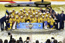 Szwedzi mistrzami świata w hokeju na lodzie. W finale po karnych pokonali Kanadyjczyków