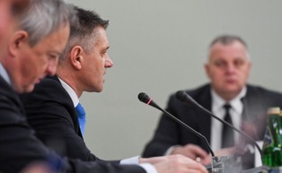 Kapica przed komisją śledczą ds. VAT: Nikt specjalnie nie rozszczelnił systemu podatkowego w Polsce