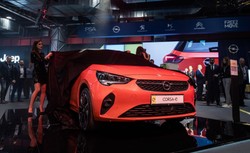 Elektryzujące plany rządu dotyczące elektryków. Dopłaty będą dużo niższe [WIDEO]