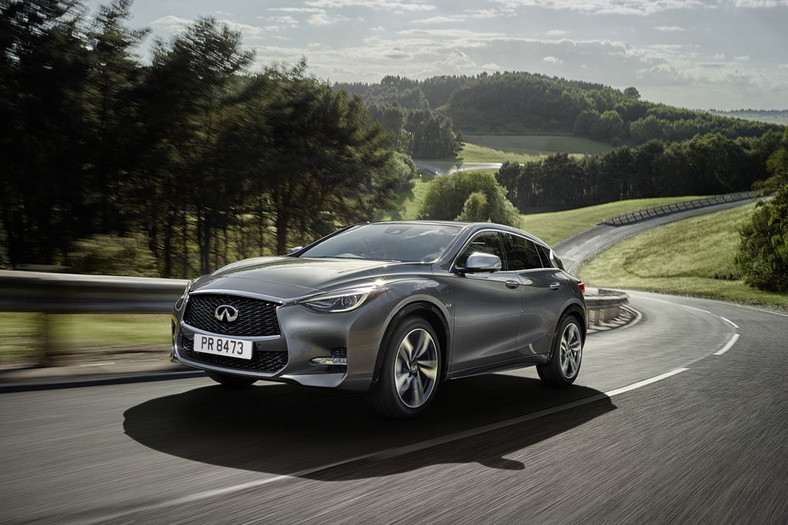 Infiniti Q30 - z genami Mercedesa