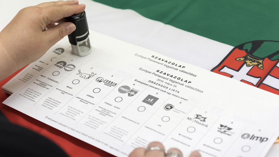 Megégetett szavazólapok Erdélyben: a román ügyészség szerint valakik választási csalás látszatát akarták kelteni