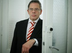 Rosati: Rząd może pogłębić kryzys