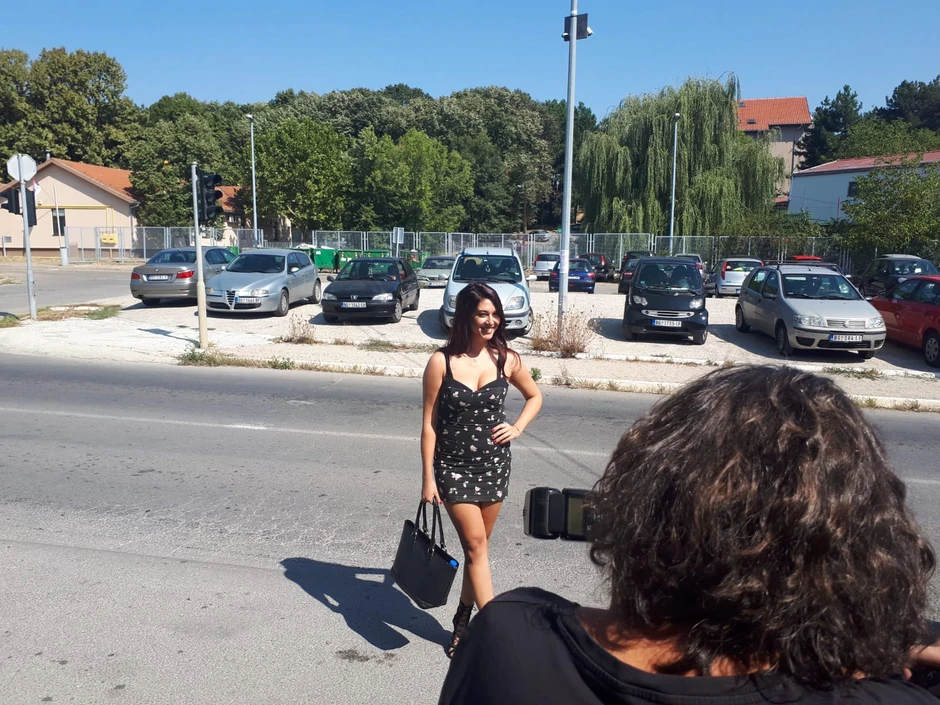 Naša pevačica se verila u tajnosti: "Venčanje će biti daleko do bilo čijih očiju"