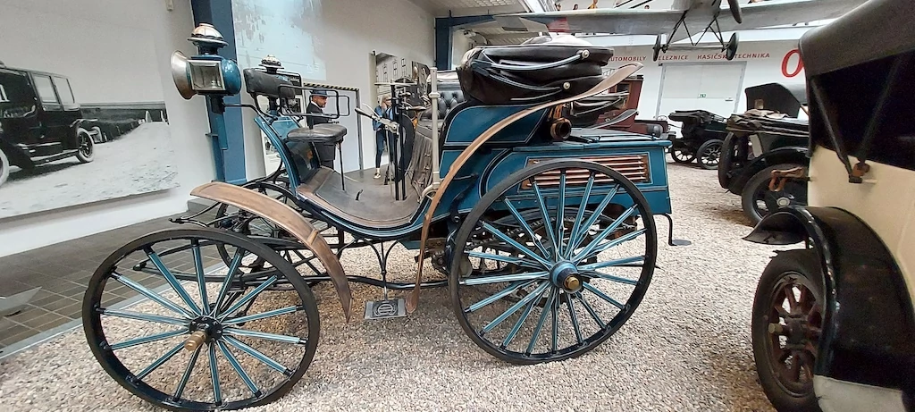 Muzeum Techniki w Pradze. Benz Victoria 1893