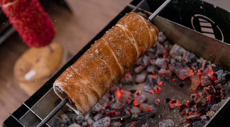 Kürtőskalács recept / Fotó: Vitéz Kürtős