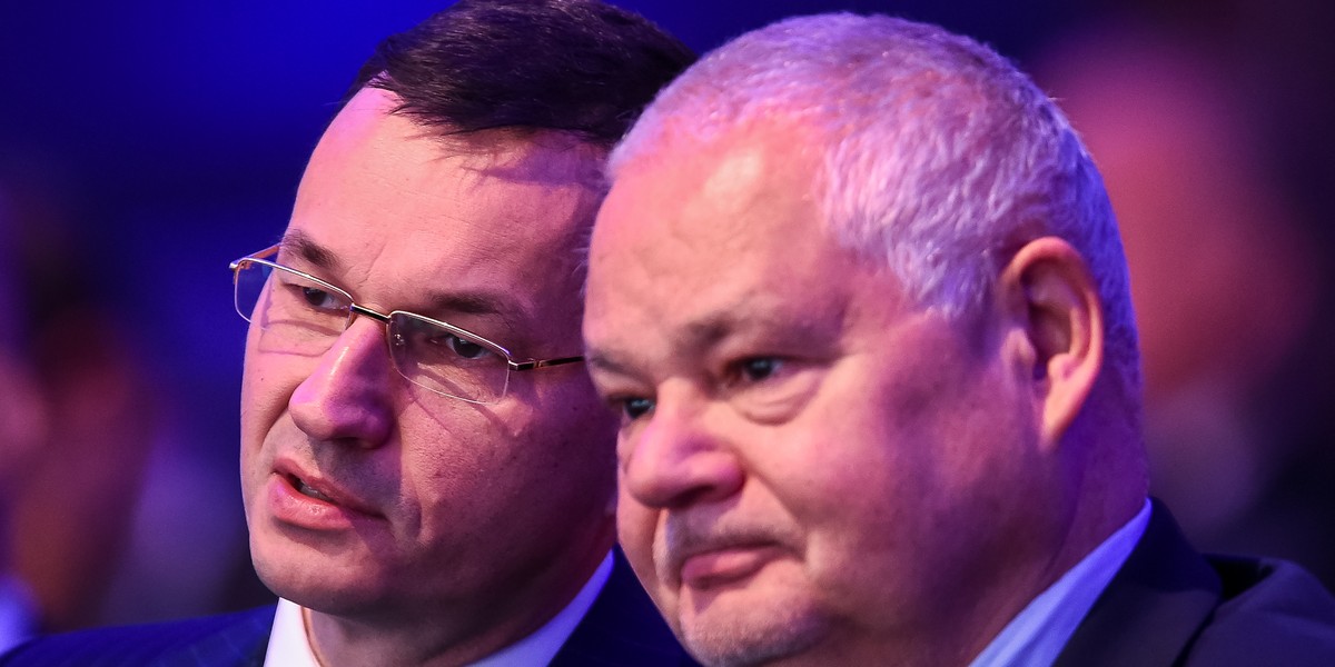 Prof. Glapiński, szef Narodowego Bank Polskiego i Mateusz Morawiecki, szef resortów rozwoju i finansów