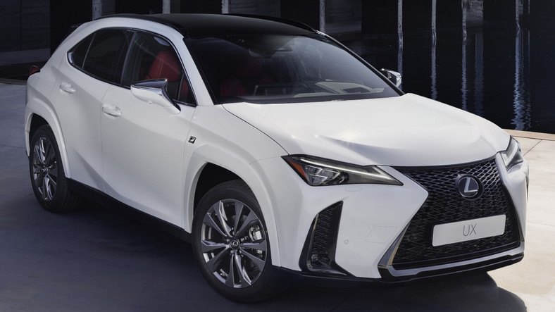 1. Lexus UX (od 134 tys. 900 zł)