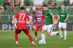 Bramki tylko w pierwszej połowie. Warta zremisowała z Piastem [WIDEO]