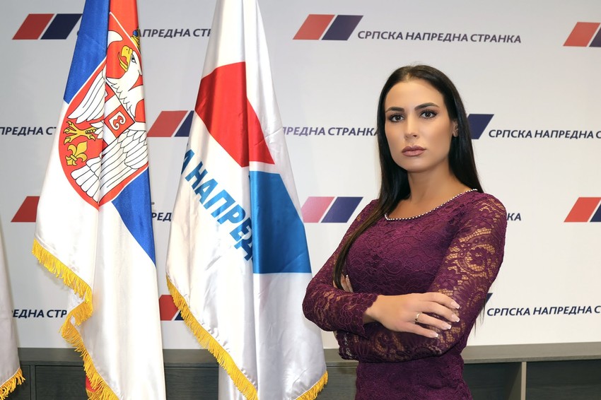Bojana Radaković, omladina SNS