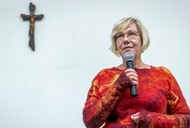 Toruń, 27.09.2019. Małopolski kurator oświaty Barbara Nowak podczas wykładu Prawa rodziców w polskiej szkole. Praktyczne porady wobec ataku ideologii neomarksistowskiej, 27 bm. w Centrum Dialogu w Toruniu. (mr) PAP/Tytus Żmijewski