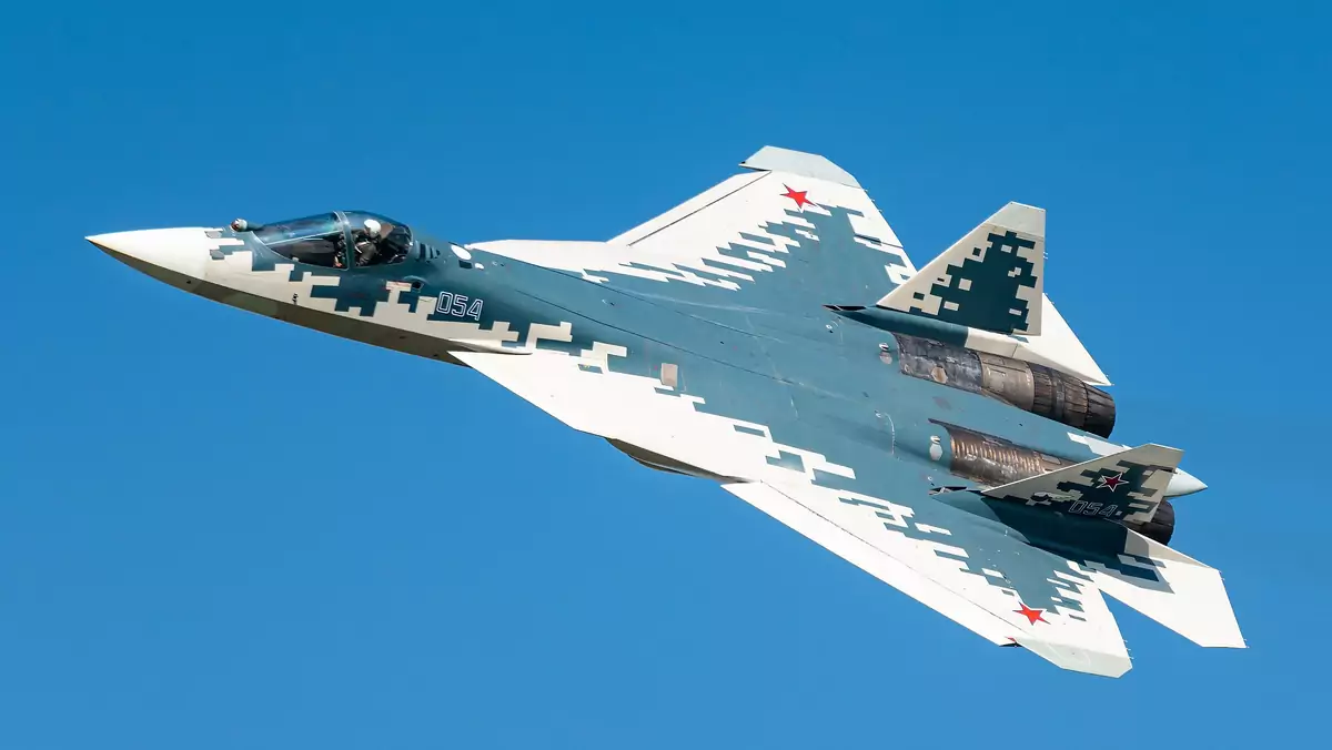 Su-57 to najnowszy rosyjski myśliwiec i pierwsza taka maszyna Moskwy w technologii stealth