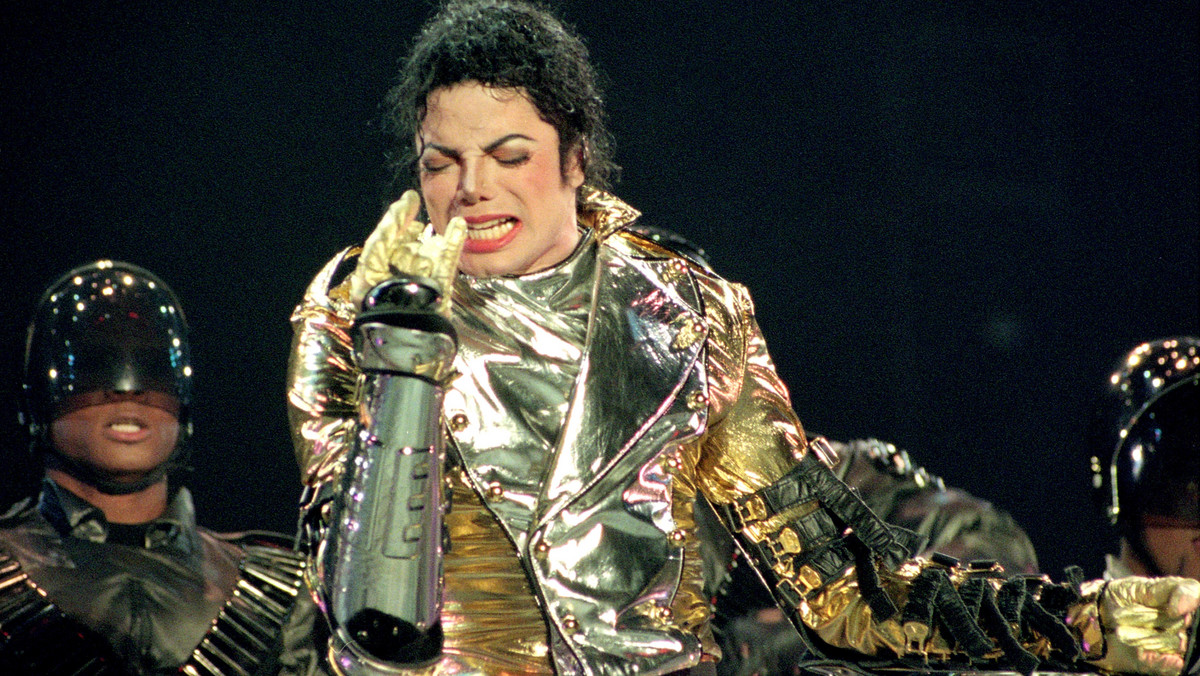 Michael Jackson nie był jednak geniuszem muzyki? Jeffre Phillips, były narzeczony La Toyi Jackson, ujawnił, iż Rick James często wspominał, że jeden z najpopularniejszych utworów Jacksona, "Billie Jean" był tak naprawdę plagiatem jego piosenki "Ghetto Life".