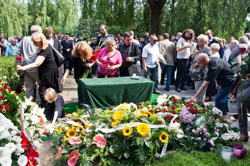 Kalisz na pogrzebie przyjaciela. Księdza nie było na ceremonii