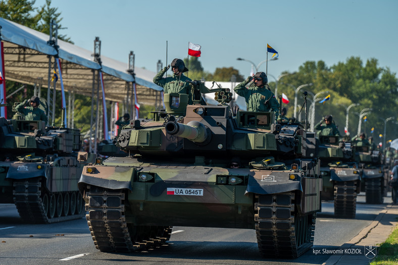 Defilada z okazji święta Wojska Polskiego