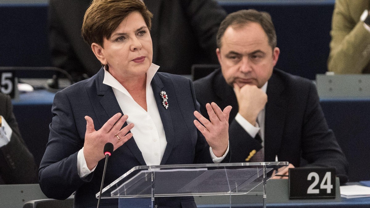 ue europarlament strasburg beata szydło premier