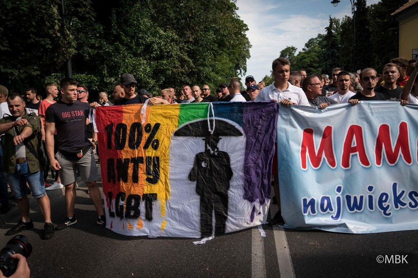 Marsz Równości w Białymstoku. Księża dziękują chuliganom za obronę miasta